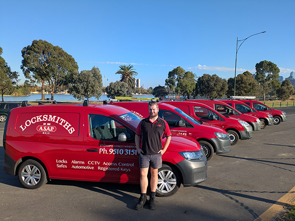 ASAP Locksmiths service van